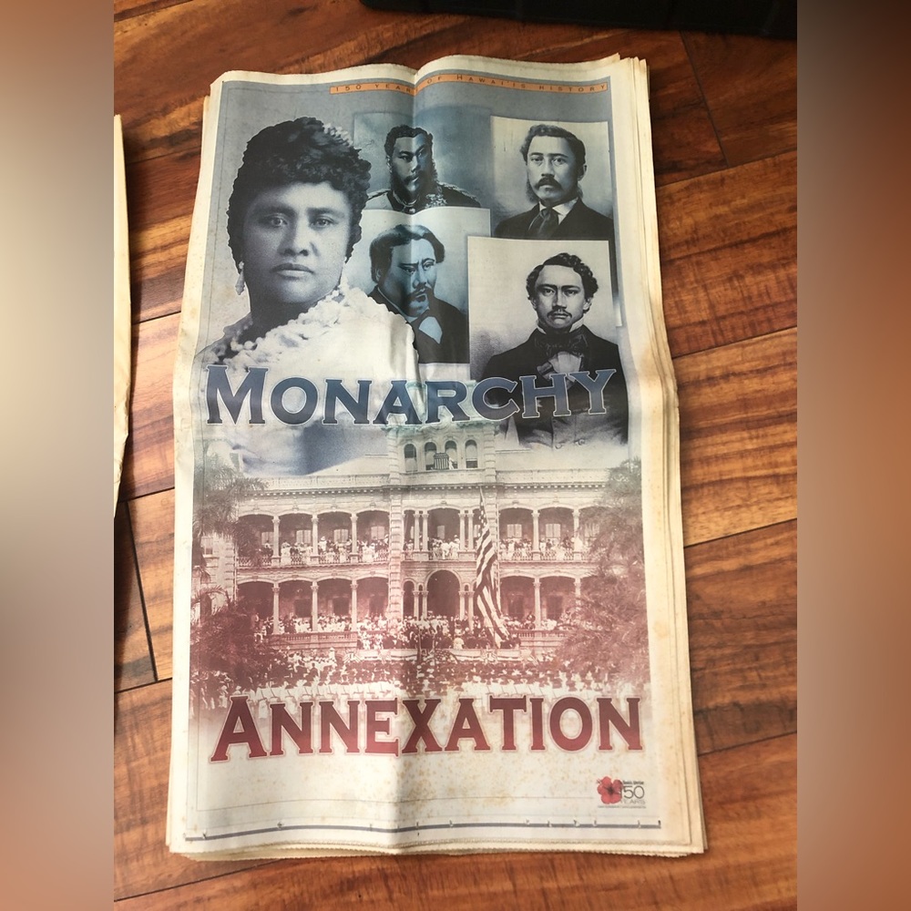 VINTAGE The Honolulu Advertiser 2006 Commemorative Newspaper Section.